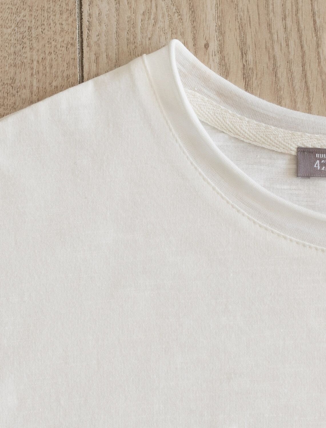 VILATTE Футболка 592993 D49.163 молочный_modern_design