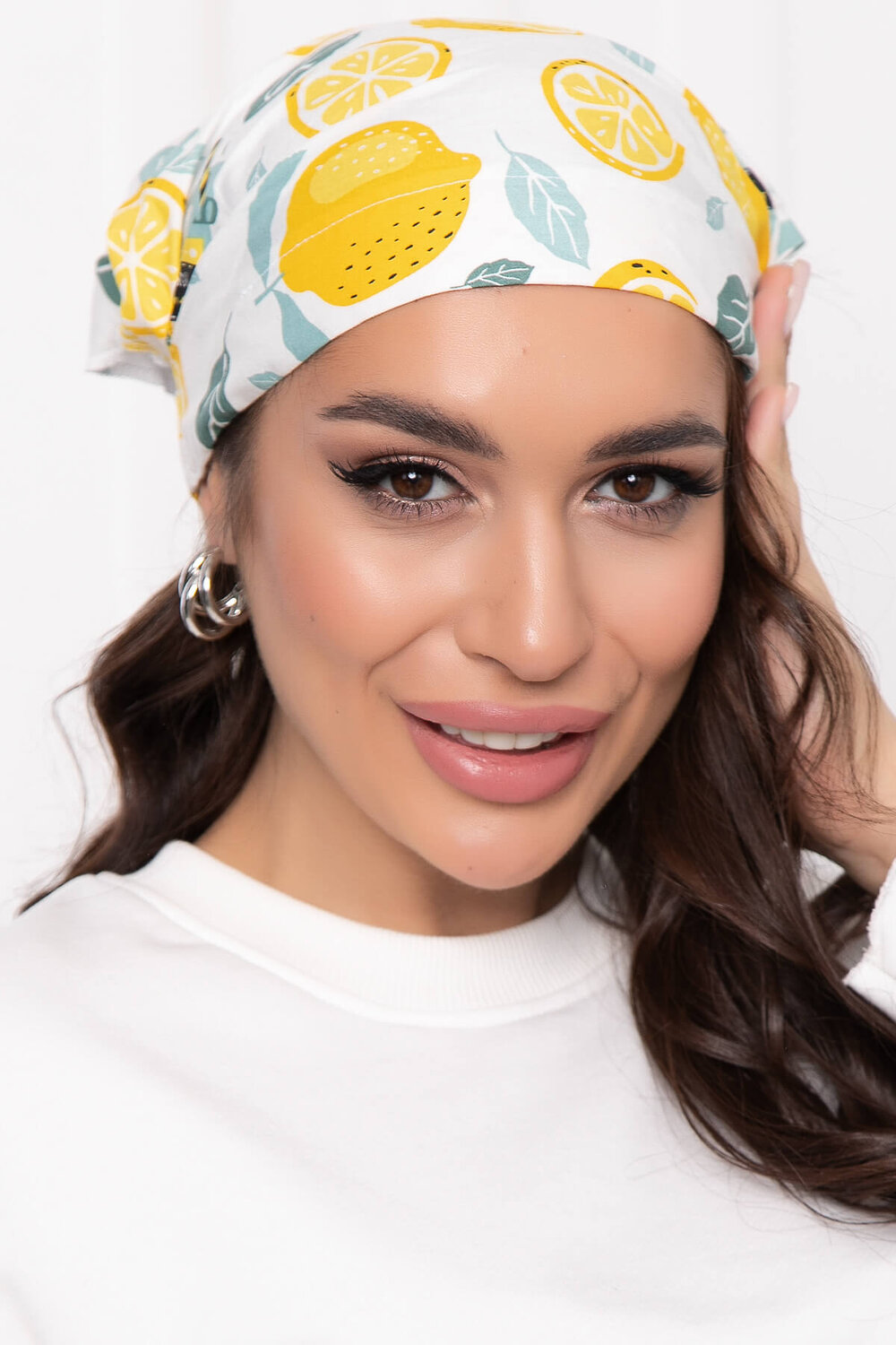 LT Collection Косынка 594095 КР7 белый