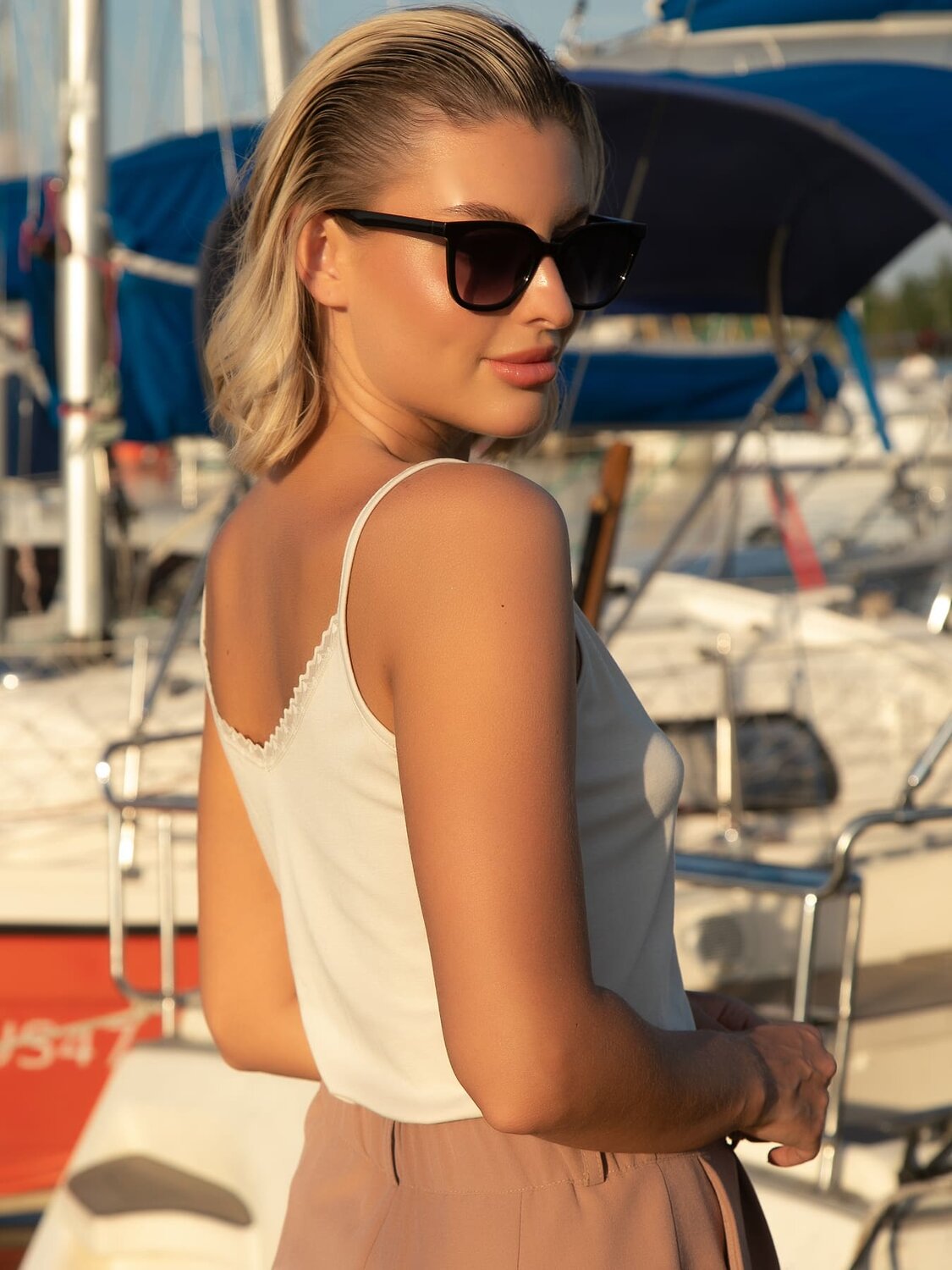 LT Collection Топ 597759 Б15746-7М Бежевый
