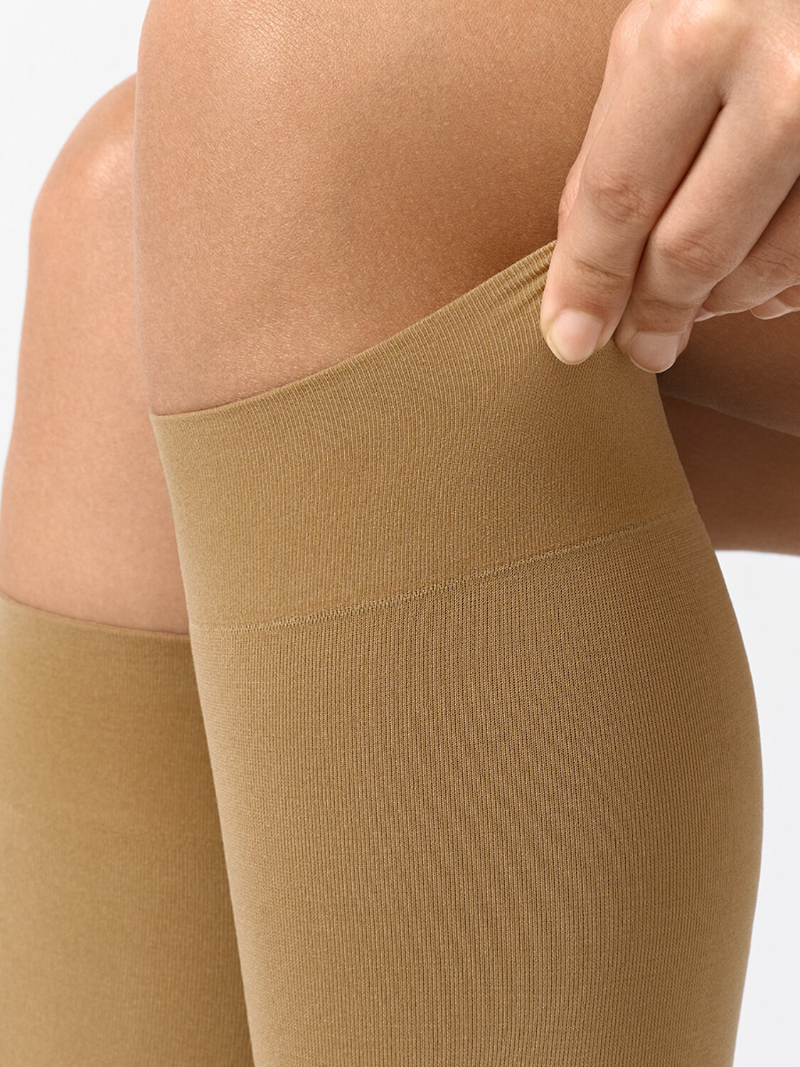 Omsa Гольфы 597933 GAMB. VELOUR MICRO 70 (гольфы 1 пара) Beige Naturel (Бежевый)