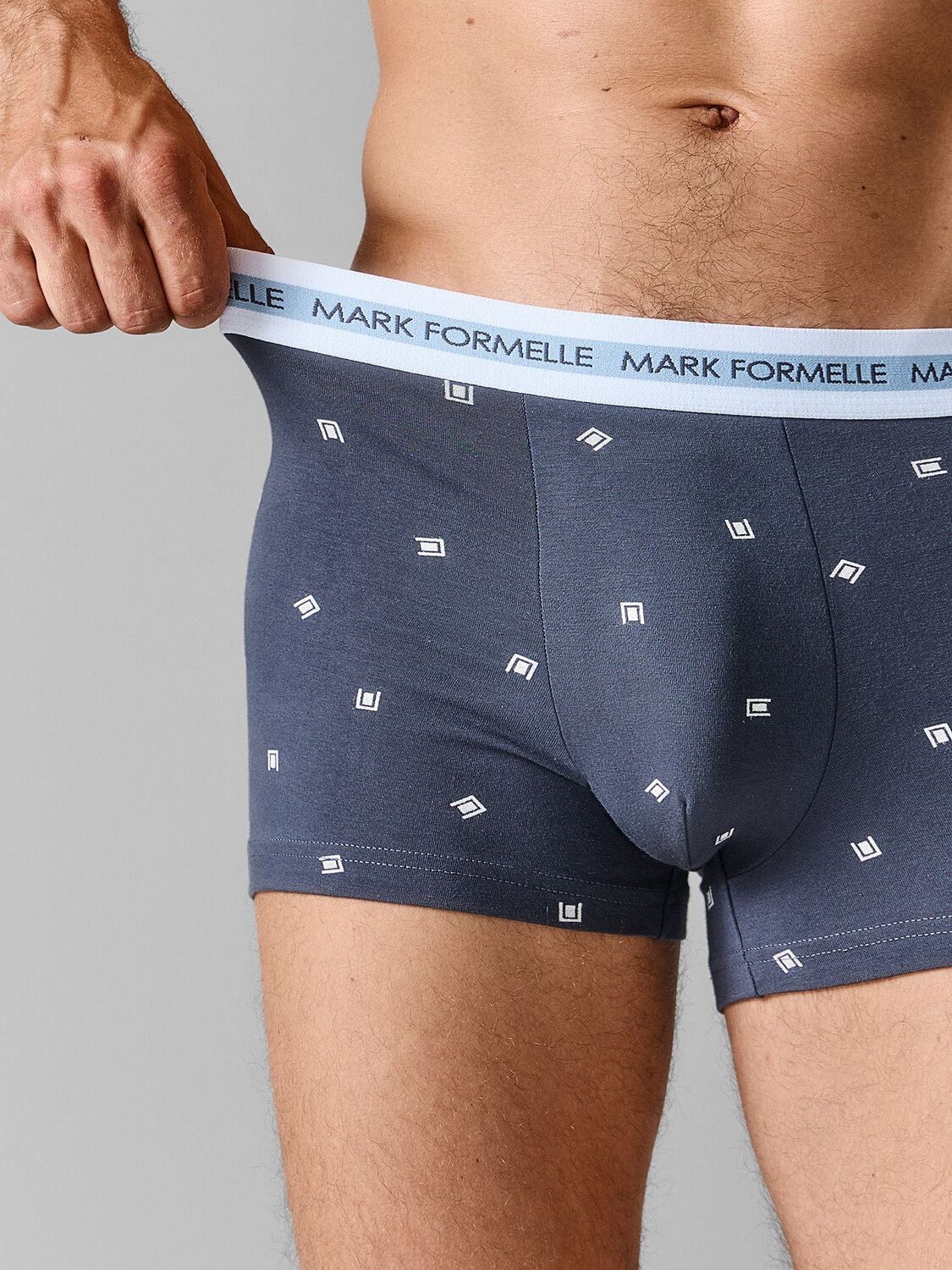 MARK FORMELLE Трусы 598480 411228-2 квадратный узор на графите +тихая гавань