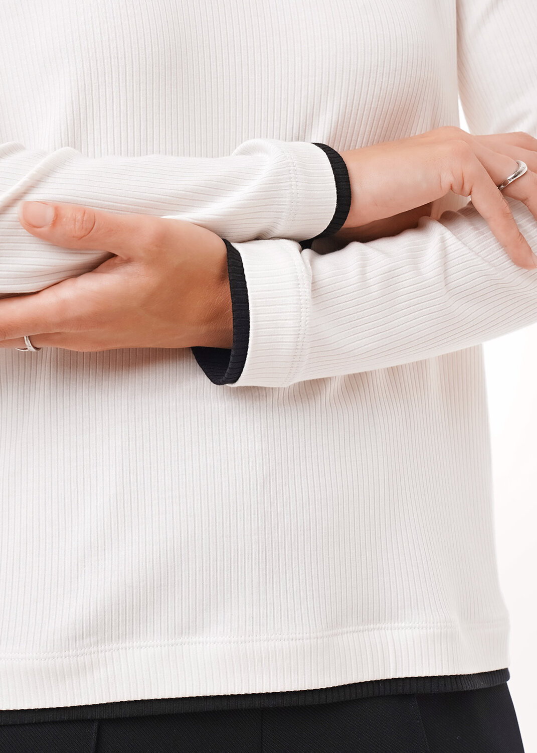 CLEVER Джемпер 602641 167285/220шв молочный