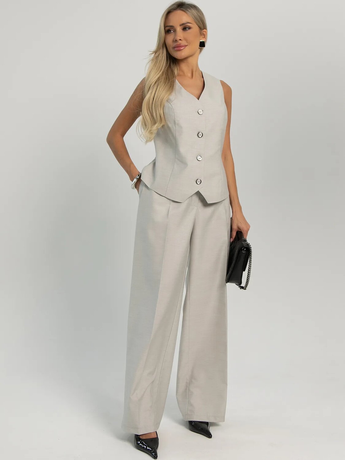LT Collection Жилет 604900 Б16203-16М Светло-серый