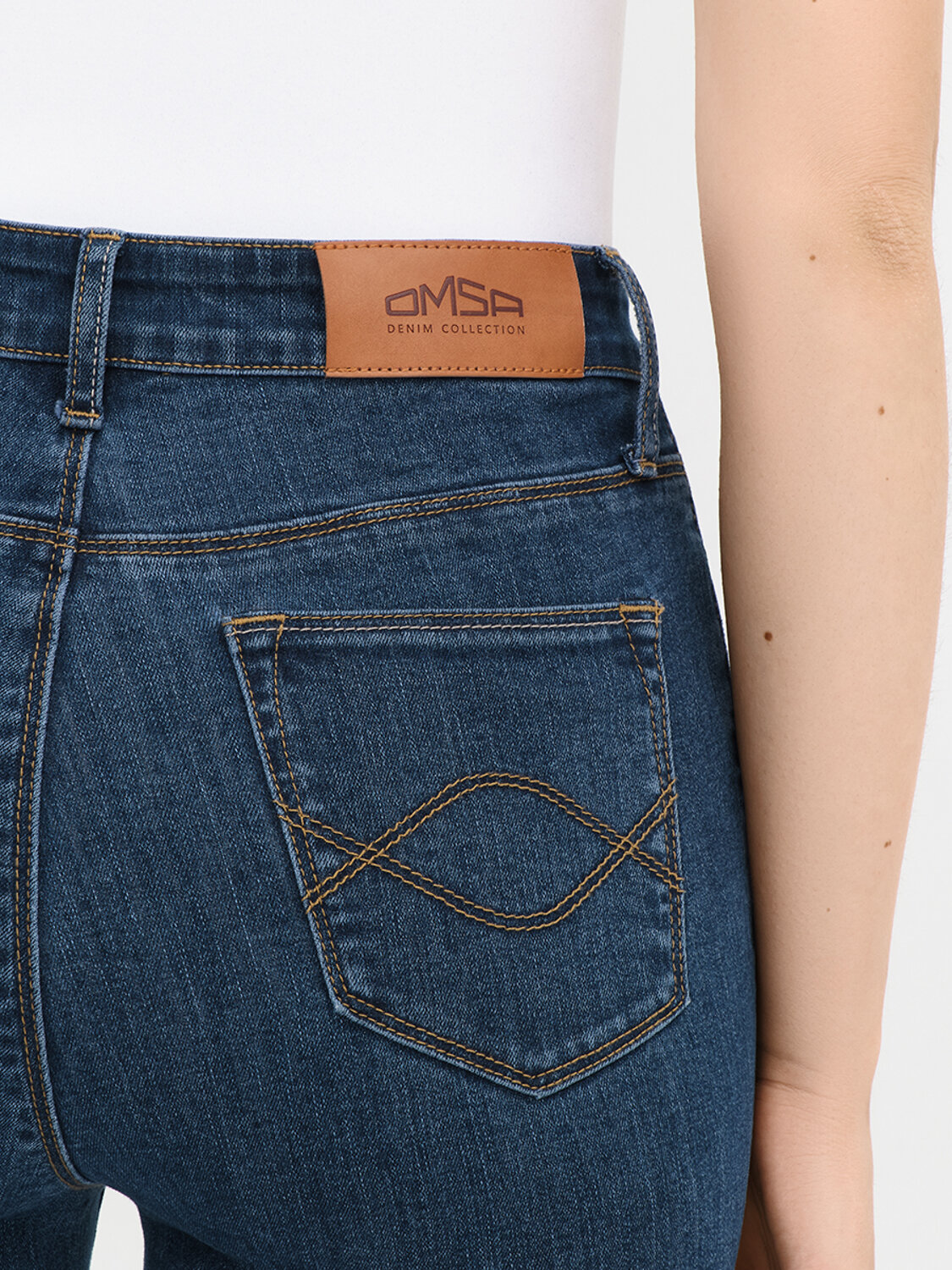 Omsa Джинсы 605032 OmD 1100 SKINNY Джинсы жен. Jeans Wash (Синий)