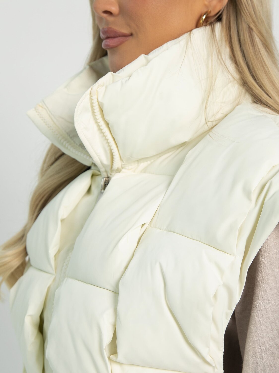 LT Collection Жилет 606204 Б16294-18М Бежевый