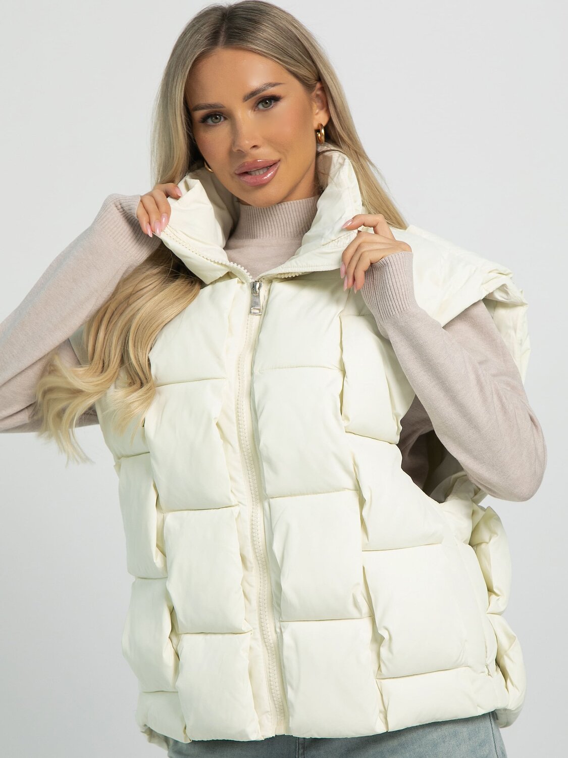 LT Collection Жилет 606204 Б16294-18М Бежевый