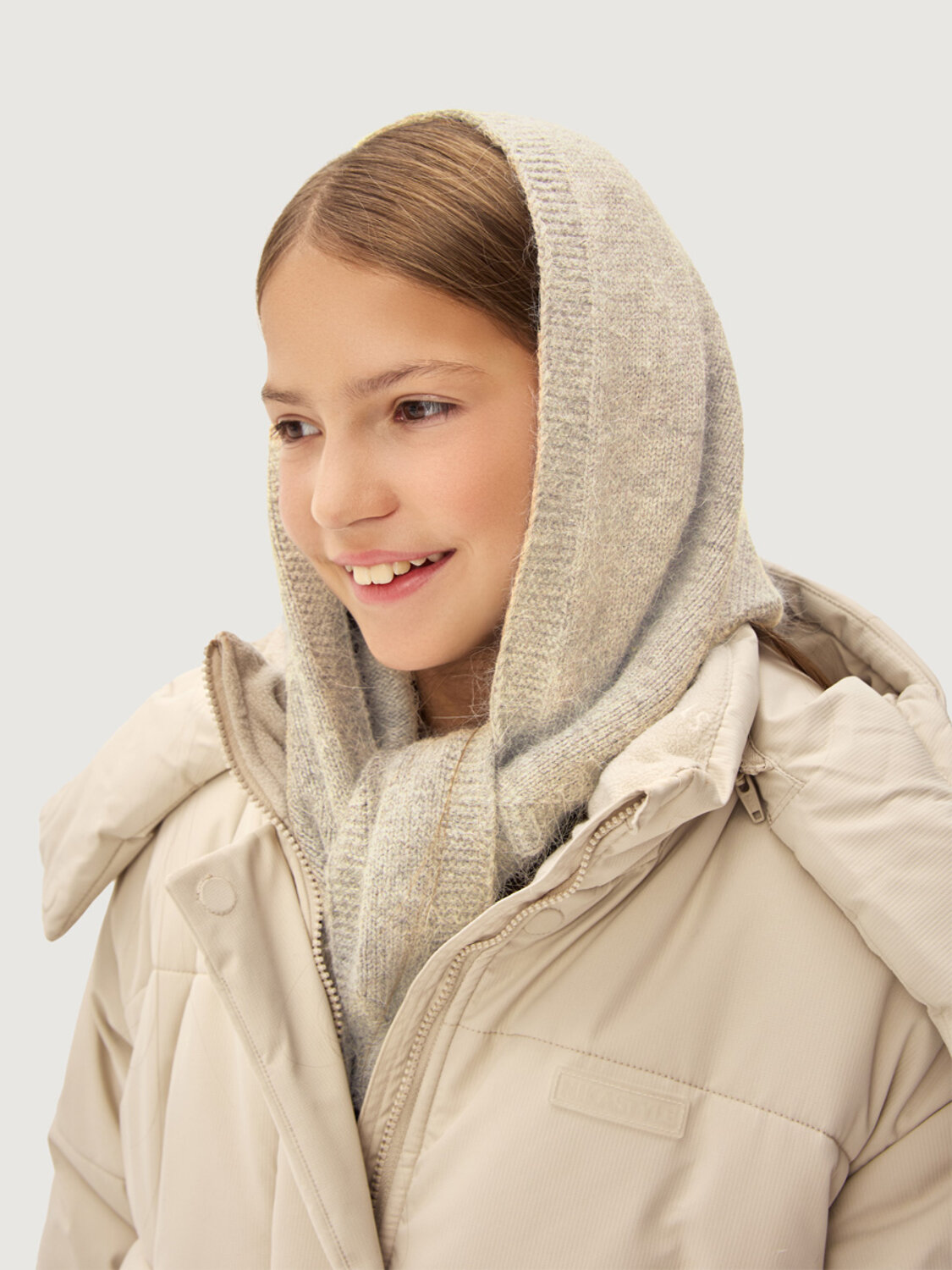 NIKASTYLE Шарф 608432 17з52626 миндаль