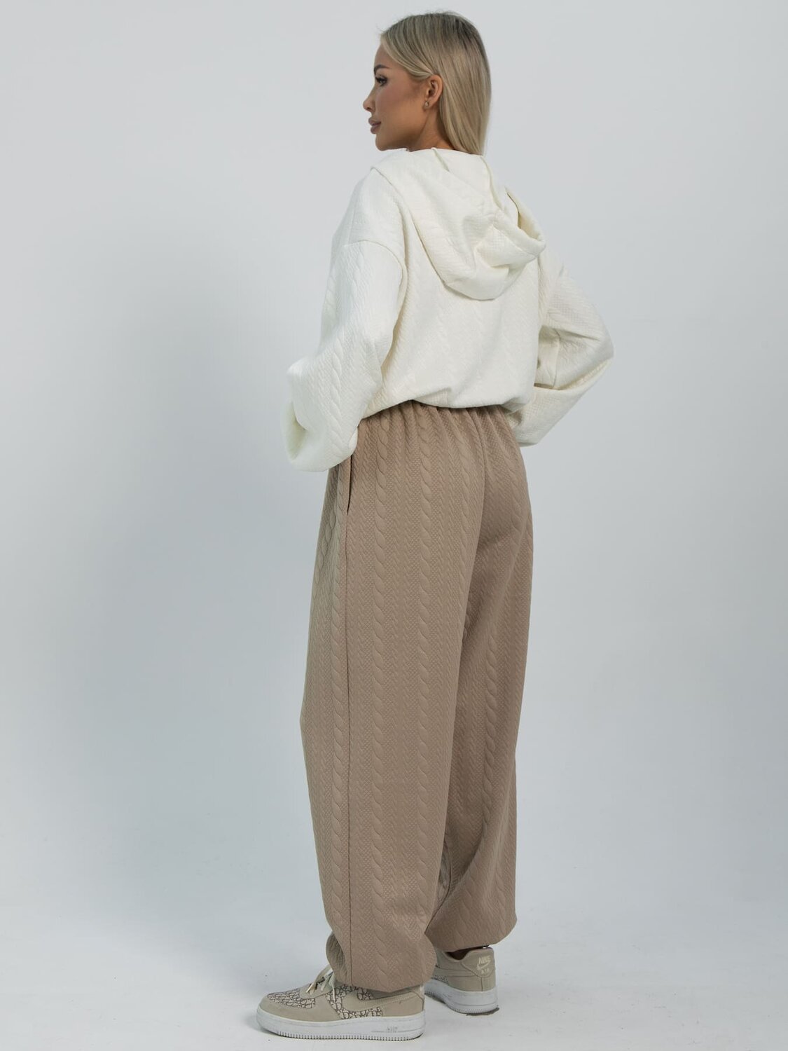 LT Collection Костюм 609635 К16398-10М бежевый