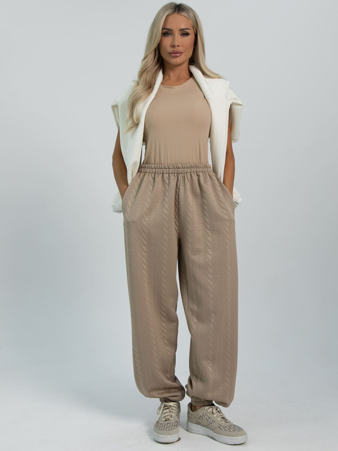 LT Collection Костюм 609635 К16398-10М бежевый