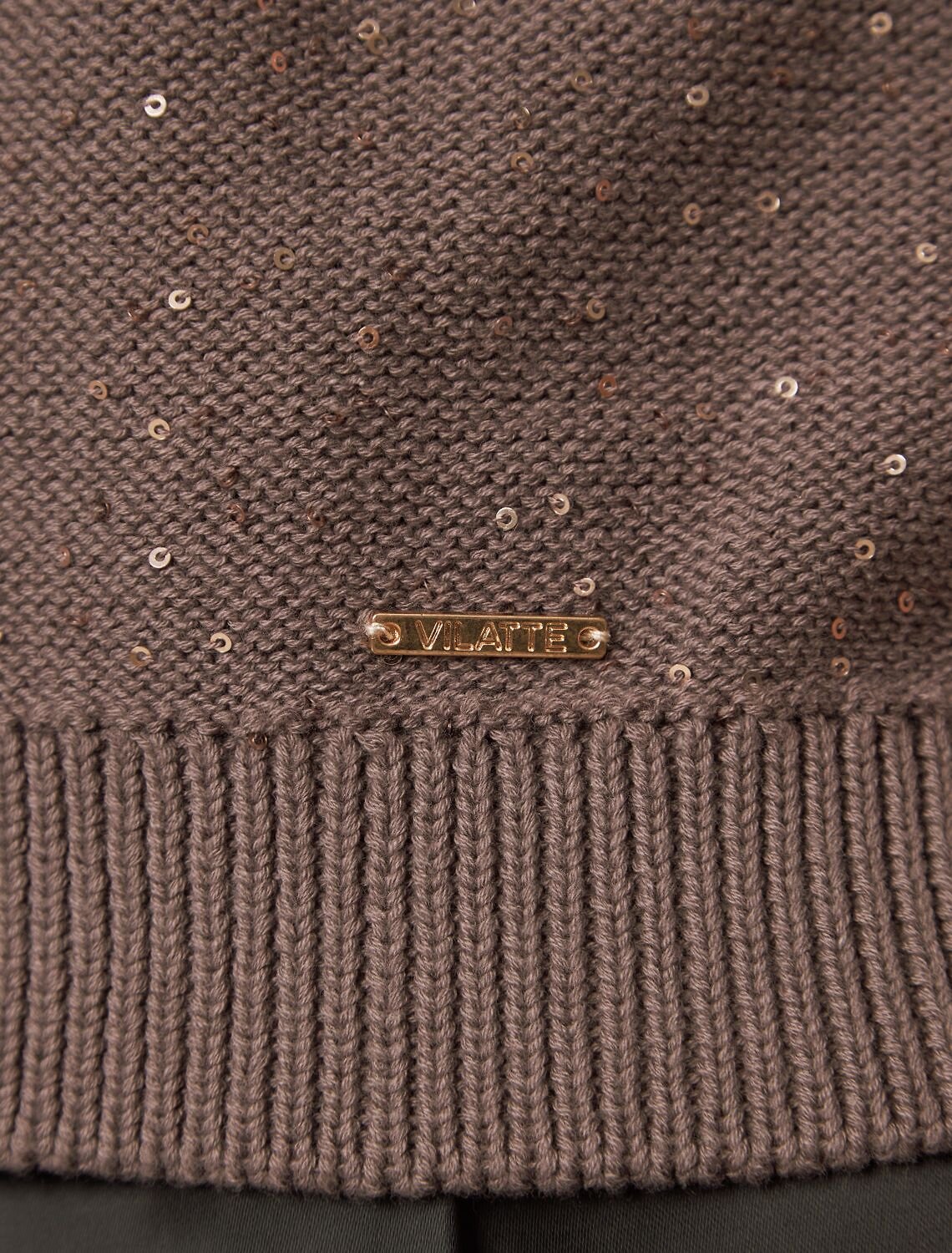 VILATTE Джемпер 611769 D39.645 кофейный
