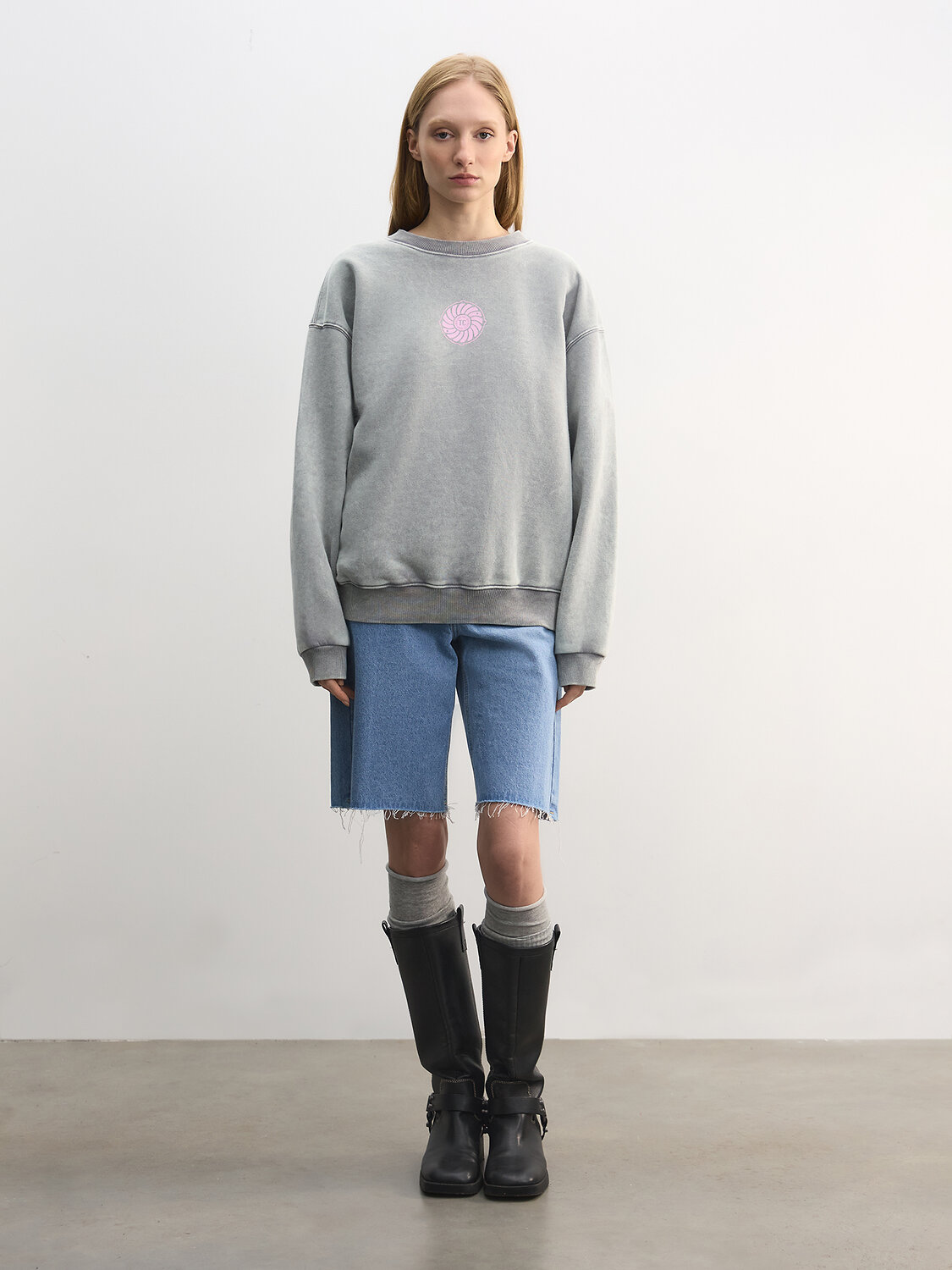 MARK FORMELLE Свитшот 612767 122530 ACID WASH серый +печать
