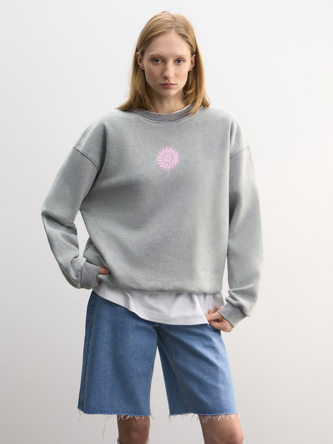 MARK FORMELLE Свитшот 612767 122530 ACID WASH серый +печать