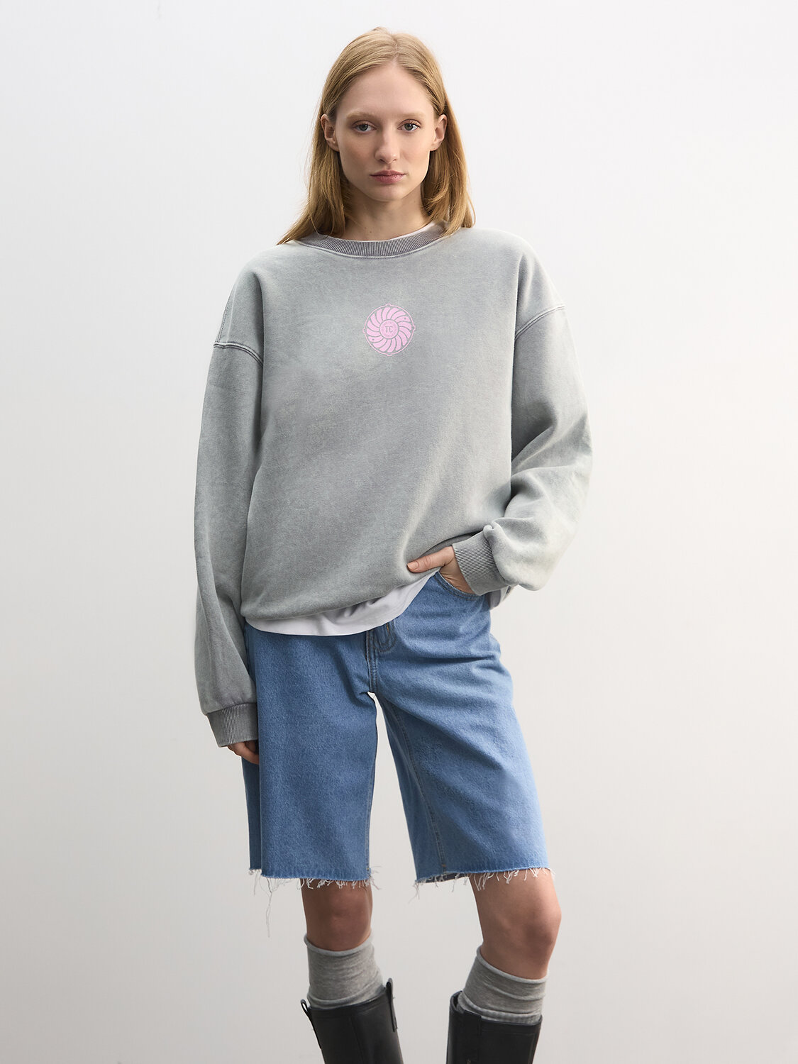 MARK FORMELLE Свитшот 612767 122530 ACID WASH серый +печать