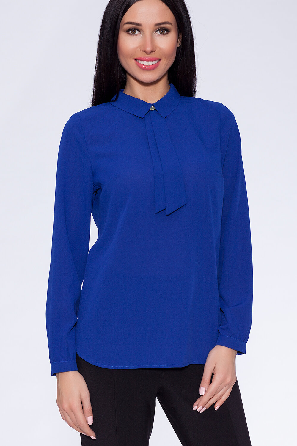 Синяя блузка на пуговицах. Рубашка туника. Блузка vassa co trend голубая. Удлиненная рубашка женская. Синяя блузка женская.