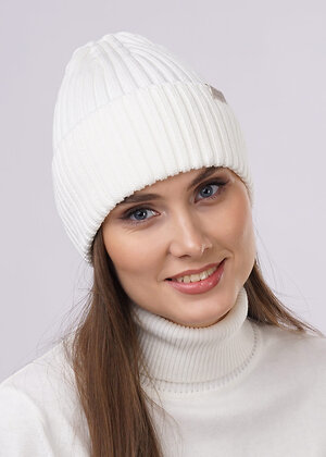 CLEVER Шапка 309237 523480ха молочный