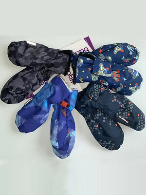 BATIK Варежки 448174 114-22о-01 Мультиколор принт