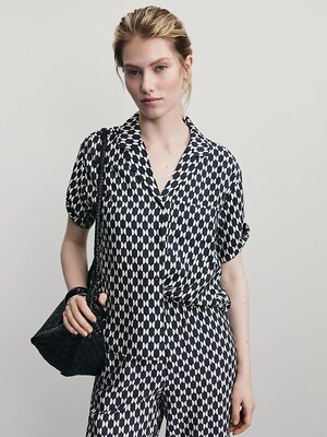 ZARINA Блузка 534963 ZR2505012009 серый абстракция