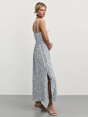 ZARINA Платье 535150 ZR2506022912 белый цветы мелкие