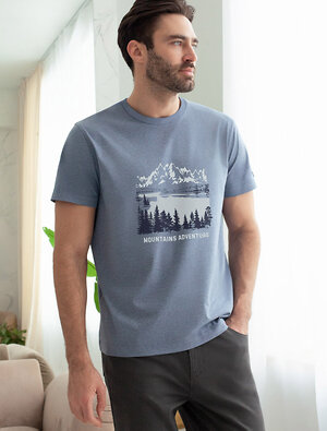 VILATTE Футболка 543949 U49.045 синий меланж_mountains adventure