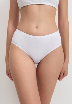 Conte elegant Трусы 562352 COMFORT COTTON LB 5572 (коробочка) white