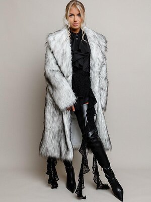 BATIK Шуба 576425 819-24о-2 Белый с черными кончиками