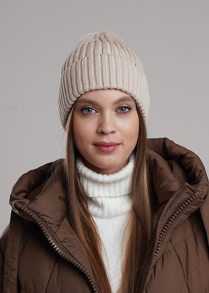 CLEVER Шапка 579322 523480ха св.бежевый