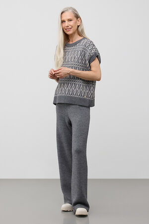 VERY NEAT Жилет 579484 ЕВ 30247/ш темно-серый