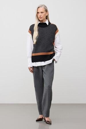 VERY NEAT Жилет 579539 ЕВ 30275/ш серый