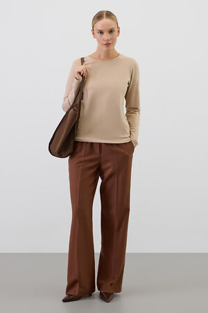 VERY NEAT Лонгслив 579576 ЕВТ 3354 бежевый