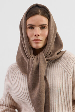 VERY NEAT Шарф 579630 ЕВ 15019/ш коричневый