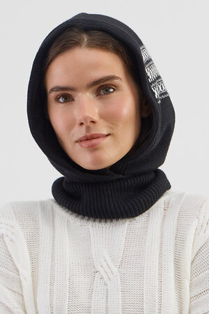 VERY NEAT Капор 579640 ЕВ 20014/ш черный