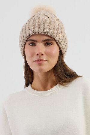 VERY NEAT Шапка 579658 ЕВ 20017/ш бежевый