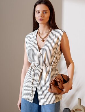 VILATTE Жилет 587378 D27.003 молочный-синий