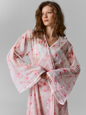 MARK FORMELLE Халат 591576 552297 розы на св.молочном