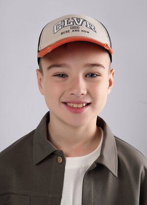 CLEVER Кепка 592306 108 джинс молочный/св.коричневый