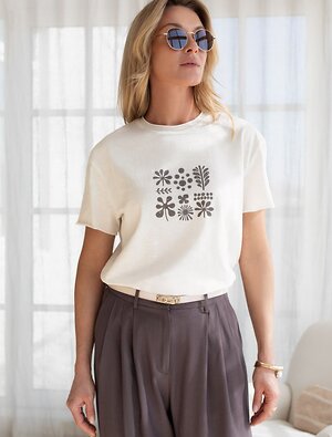 VILATTE Футболка 592993 D49.163 молочный_modern_design