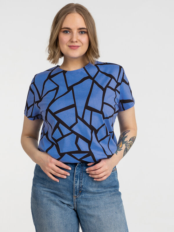 Апрель Футболка 239729 1ЖДФК3174001н голубая мозаика на черном