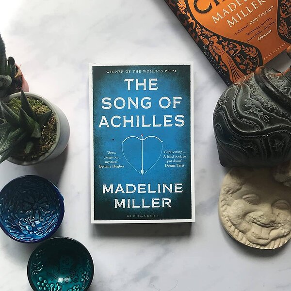 Эксмо Madeline Miller "The Song of Achilles Madeline Miller Песнь Ахилла Мадлен Миллер / Книги на английском языке" 419980 978-1-40-889138-4 