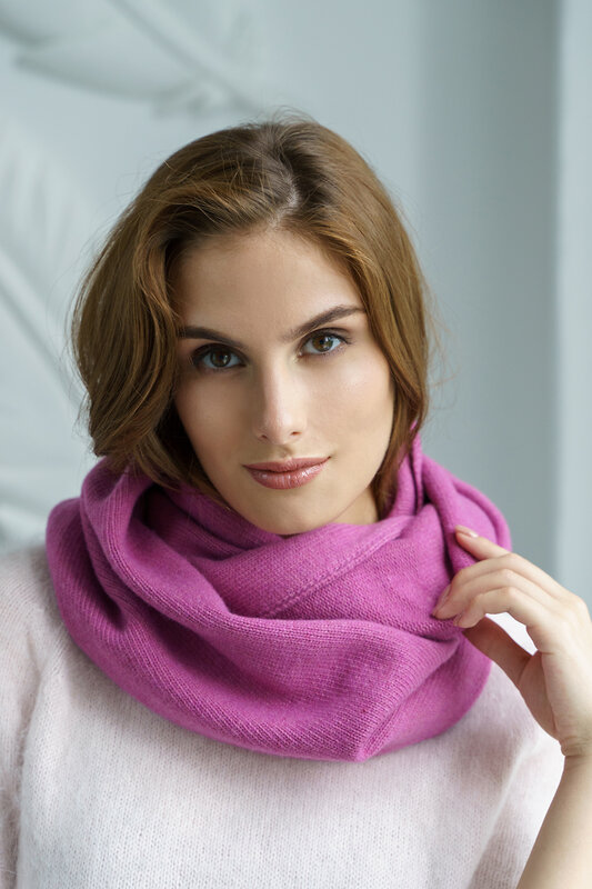 Mira Adriana Снуд 79252 7.573-10 Фуксия