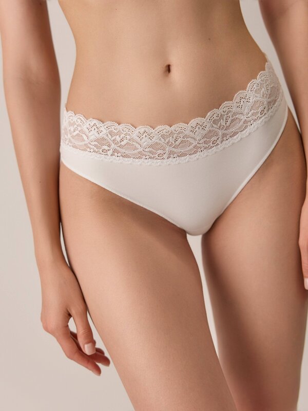 Conte elegant Трусы 508737 LAWAIST LB 2479 white