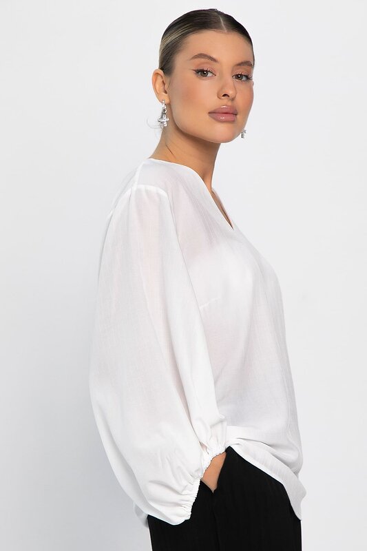 LT Collection Блуза 562543 Б14423-12М молочный