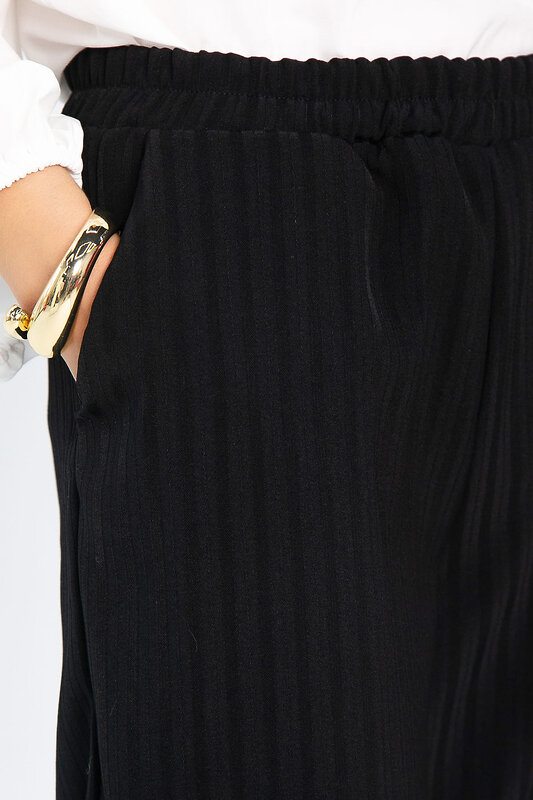 LT Collection Брюки 562550 Б14397-30М черный