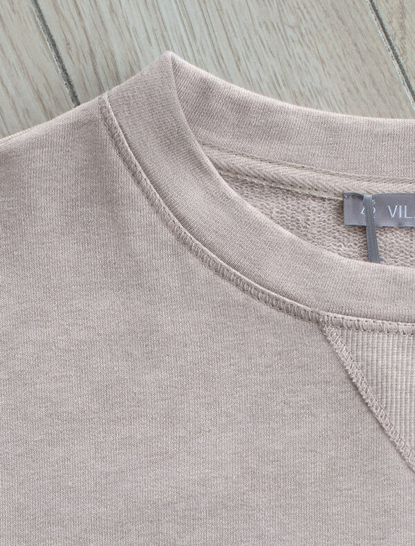 VILATTE Джемпер 563535 D49.132 св.кофейный меланж_athleisure mood