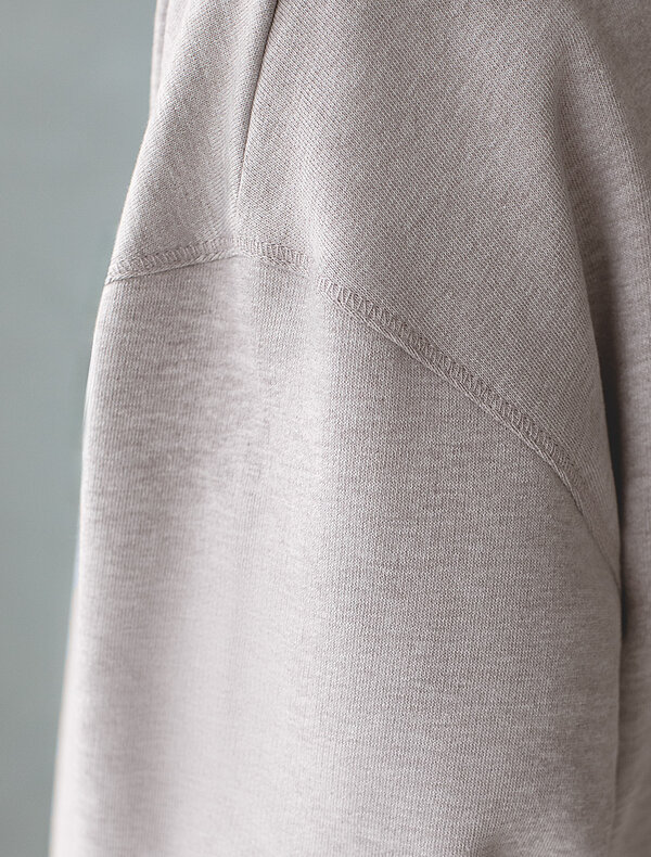 VILATTE Джемпер 563535 D49.132 св.кофейный меланж_athleisure mood