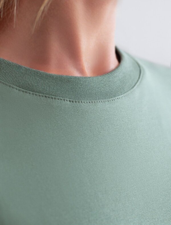 VILATTE Футболка 567427 D49.136 св.оливковый_wings