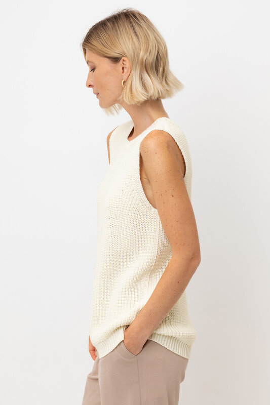 VERY NEAT Топ 568536 ЕВ 30206 бежевый