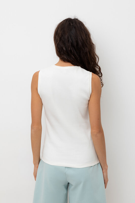 VERY NEAT Топ 568661 ЕВТ 3037/25 бежевый