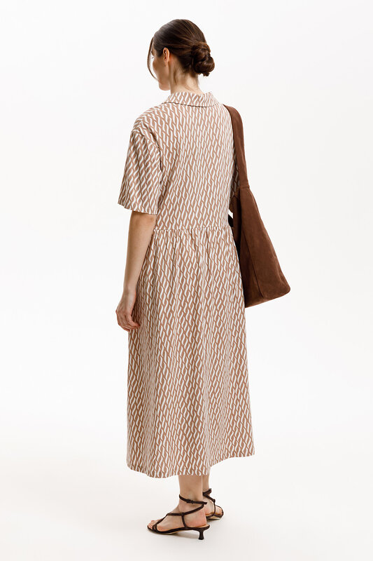 VERY NEAT Платье 568688 ЕВТ 5071 бежевый