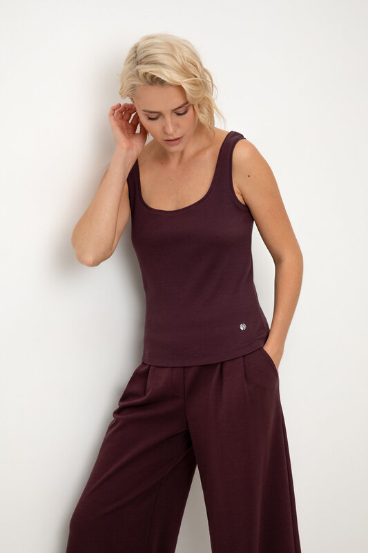 VERY NEAT Топ 568731 ЕВТ 3224/25 бордовый