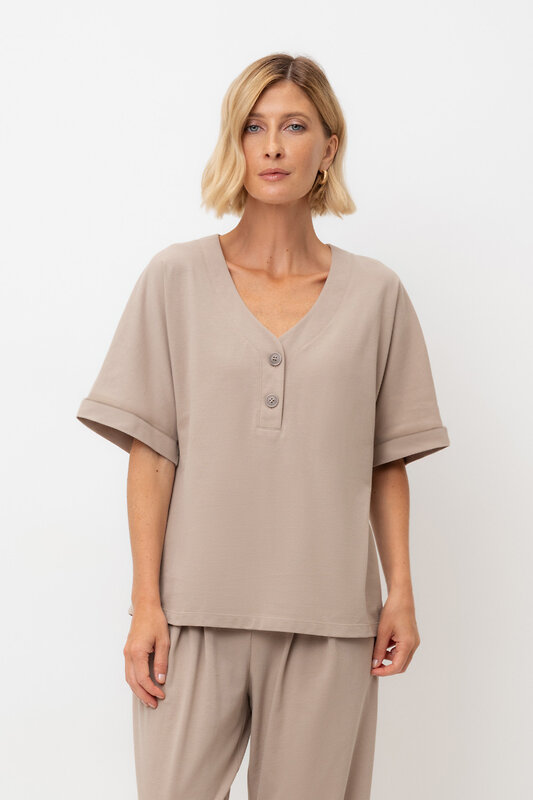 VERY NEAT Блуза 568762 ЕВТ 3290 бежевый